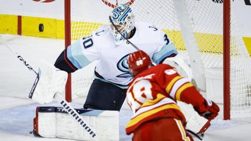 Tanev’s pre-season debut helps Flames beat Kraken 4-1